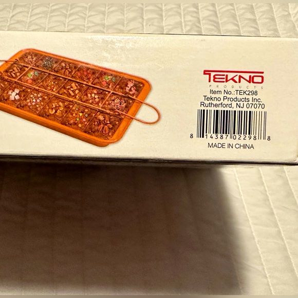 COPPER COLLECTION | BROWNIE PAN| 18 perfectly cut brownies| non-stick| BNIB - Picture 6 of 8